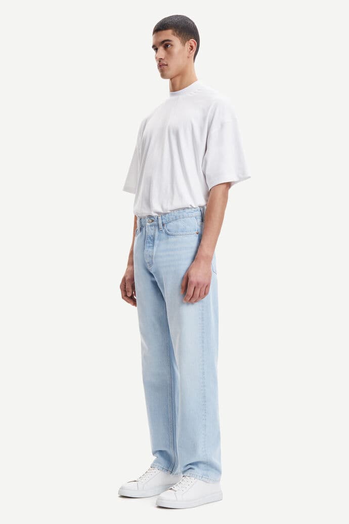 JEANS alternate view